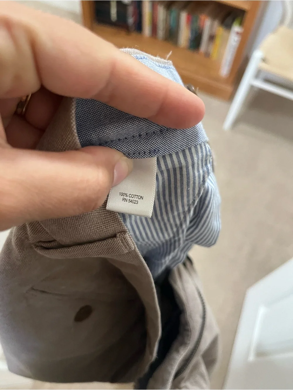 Banana Republic Men's Chinos in Light Beige